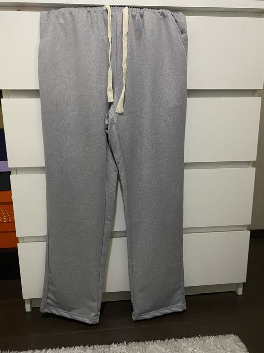 Pantaloni lungi de casa