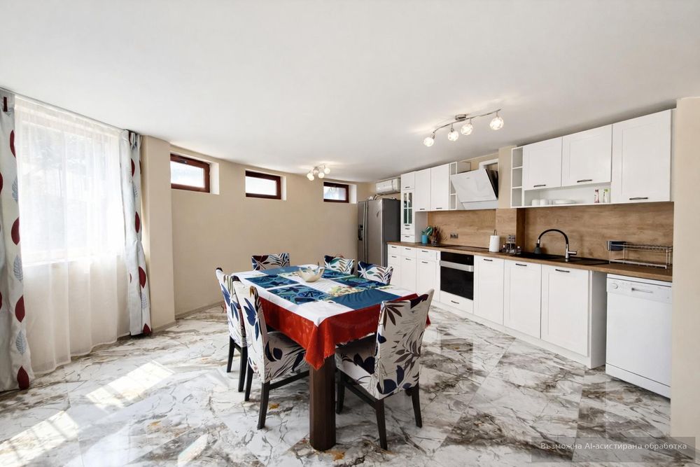 Тристаен апартамент  в гр.Варна, м-т Ален мак!