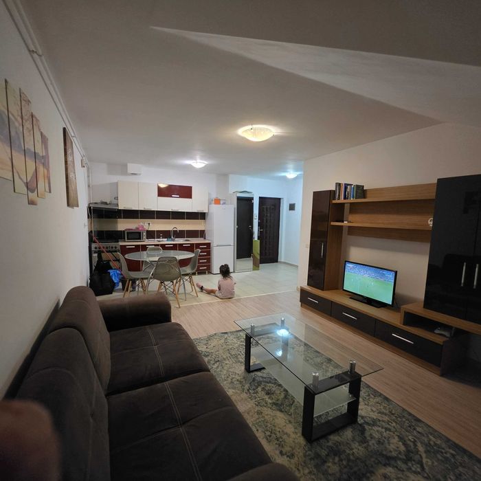 Inchiriez apartament 2 camere in Militari Residence