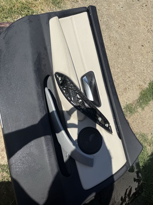 Fata de usa stanga fata bmw f36