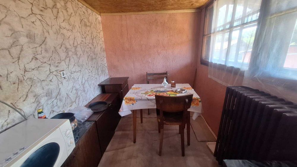 Къща в село Долна Малина, област София