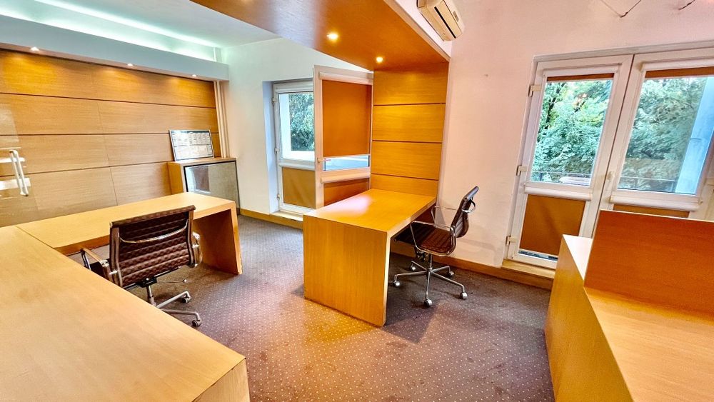 Proprietar birou lux 5cam Unirii Fantani avocat notar VIDEO la detalii