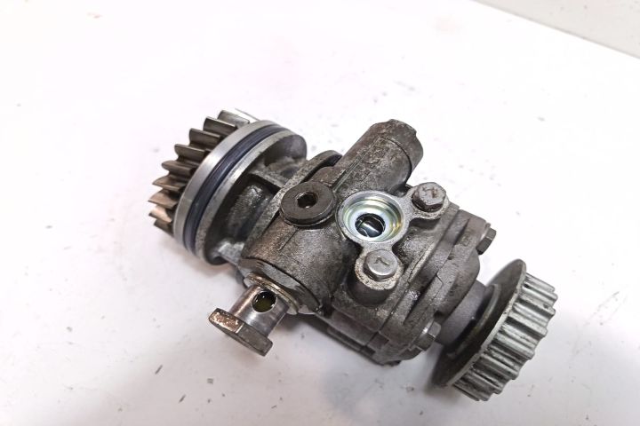 Pompa servodirectie 7L3422153E Volkswagen VW Touareg generatia 1 7L (