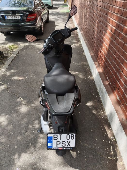 Inchiriere scutere Piaggio 125 2026!