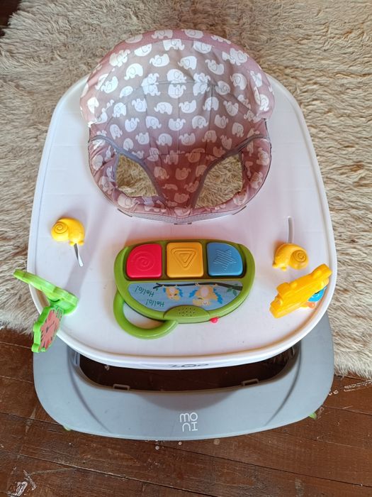 Продавам проходилка