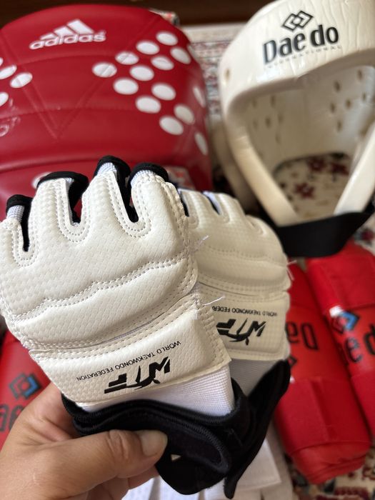 Амуниция для тэйквандо