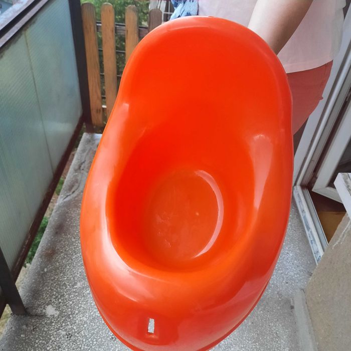 Детско гърне и дъска за тоалетна, различни цени, и бебешко корито