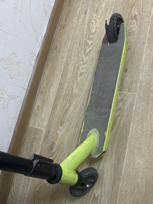 Продам самокат двухколесный