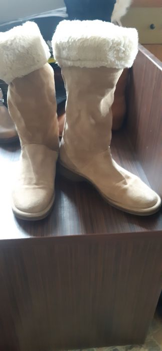 Разпродажба боти и ботуши