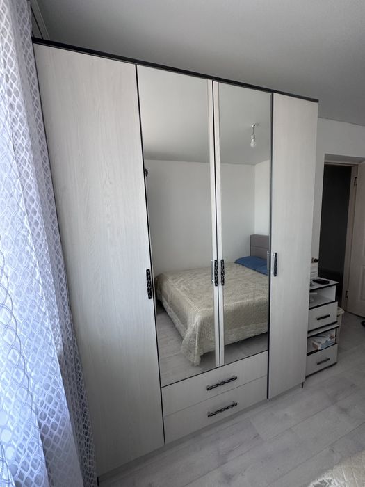 Спальный гарнитур