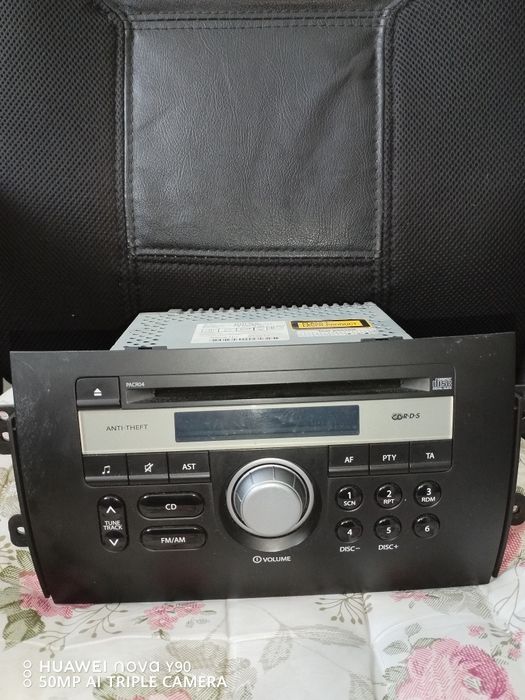 CD--радио за Фият Седичи