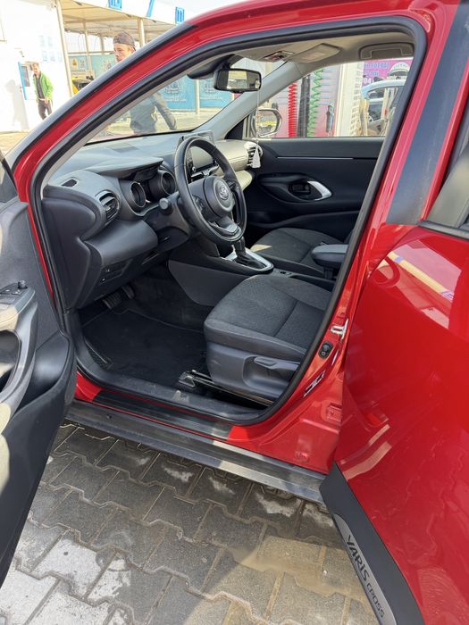 Toyota yaris cross automata