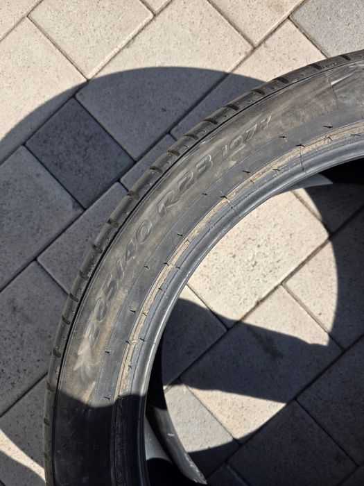 Шины Pirelli разноширокие