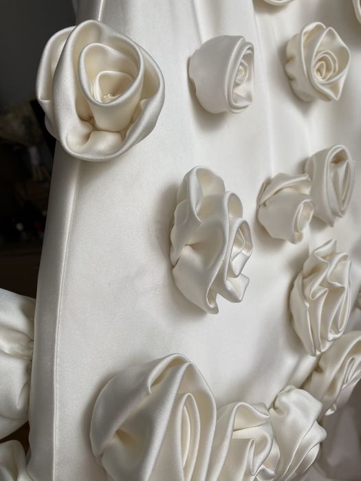 Rochie mireasa sirena