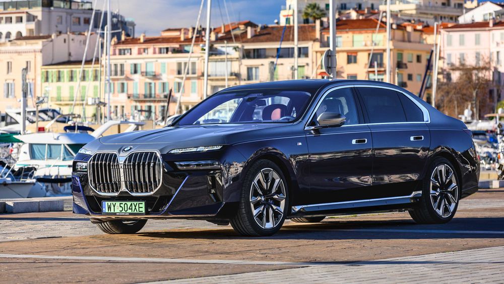 BMW i7 НА ЗАКАЗ + 1 год гарантия