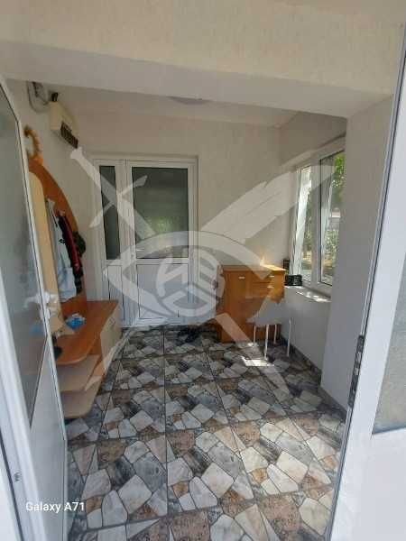 Къщи в гр. Среден