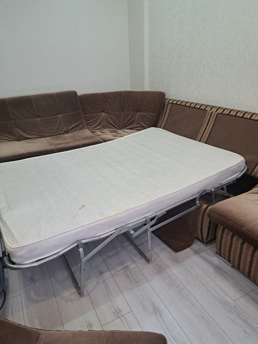 Угловои диван 3.2.1