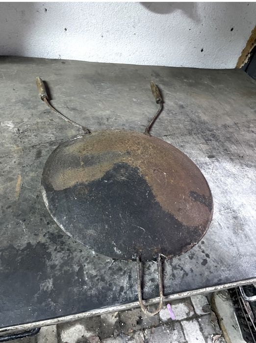 Disc gratar metalic cu manere