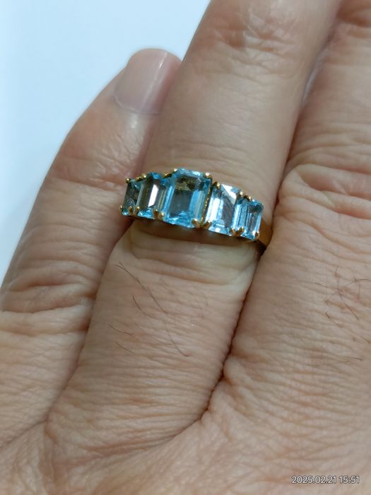 Vind inel din aur 10kt cu Topaz 2ct