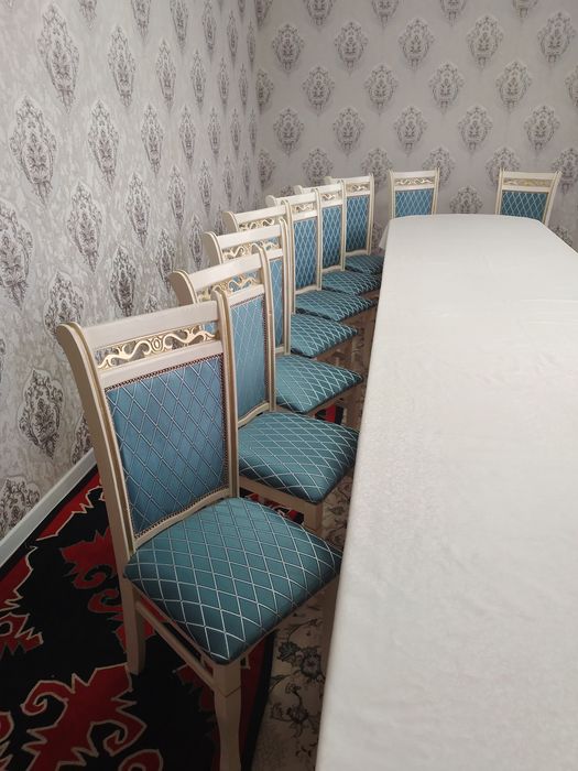 Стол стуля сатылады