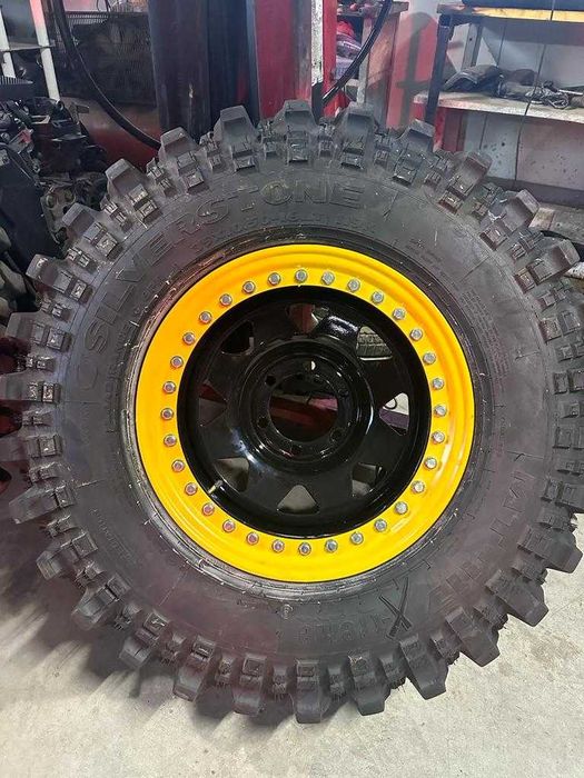 Jante din tabla offroad cu BEADLOCK galben 16x8J 6x139.7 ET -35 CB 110