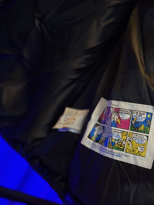 Geacă M.O.N.C.L.E.R negru mat