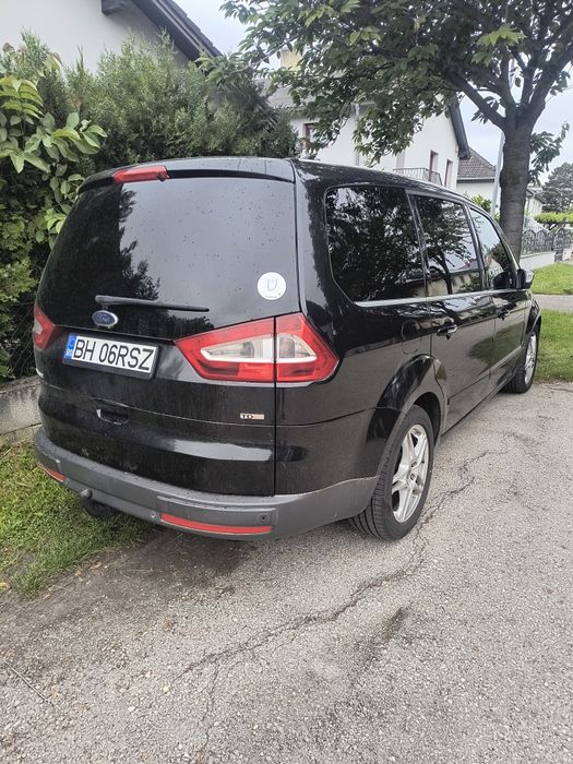 Ford Galaxy titanium ( 185 cai 7 locuri)