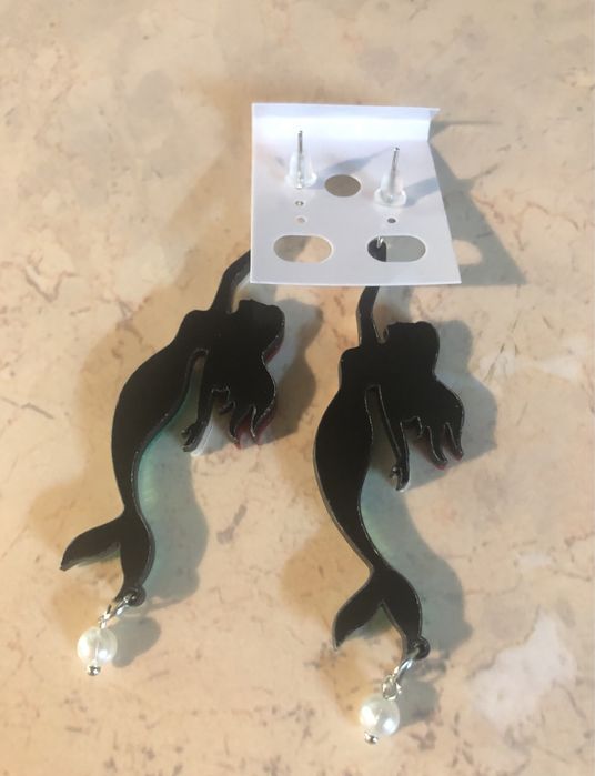 Обеци с русалка Ариел, Кутия за бижута, бижута