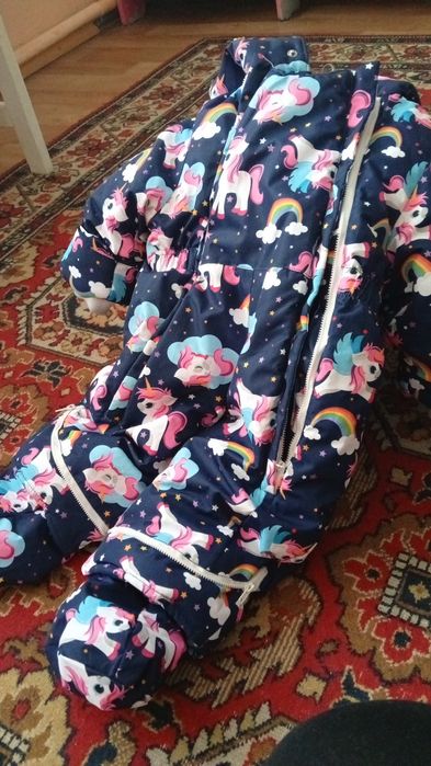 Продам зимний комбинезон