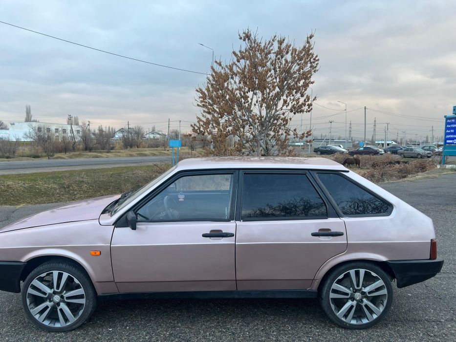 Продам машину ваз 2109