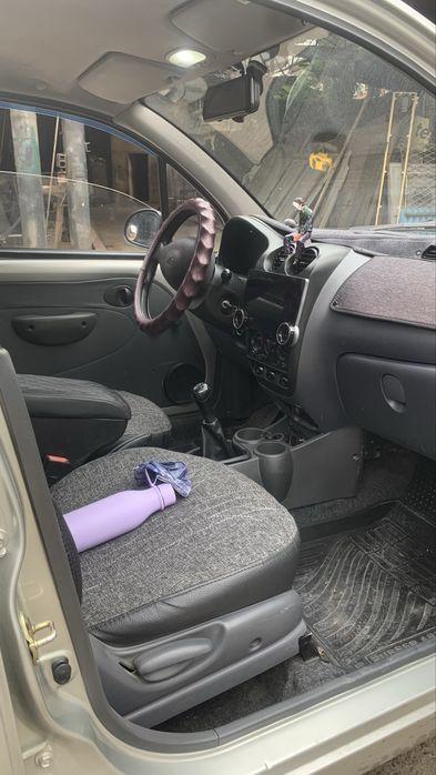 Matiz 2006  zor holatda top toza urilmagan qarab haydalgan