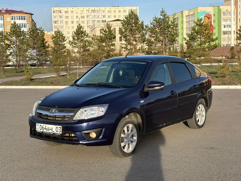 Продам машину Lada Granta