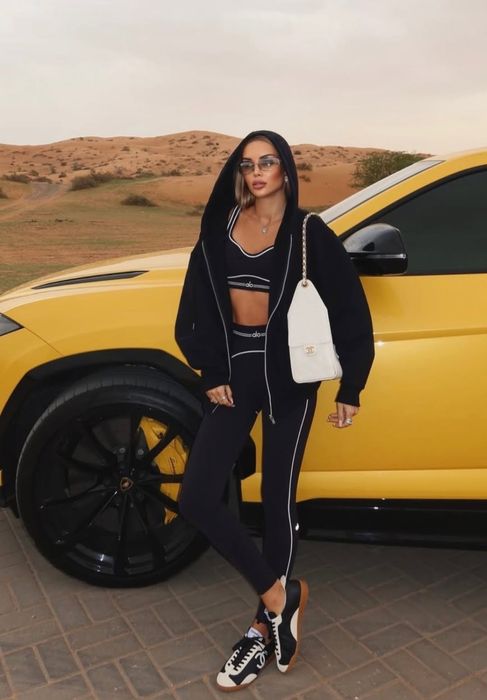 Екипи Ало Шапки  Чорапи