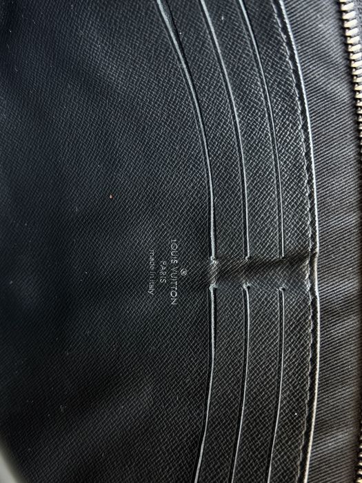 Louis Vuitton M61692 Pochette Voyage MM