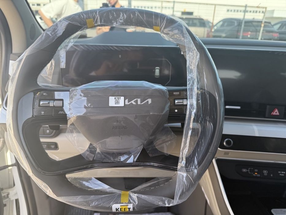 Янги яъни абсолютно новая Kia Carnival гибрид 1,6 2025 год декабрь