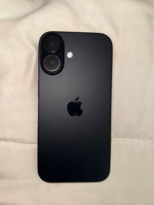 Продам Iphone 16 128гб