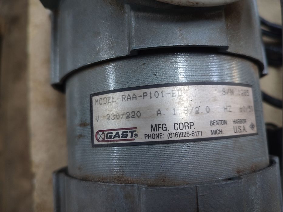 Pompa vacuum,motoare 220/380,circular,compresor, freza bosch