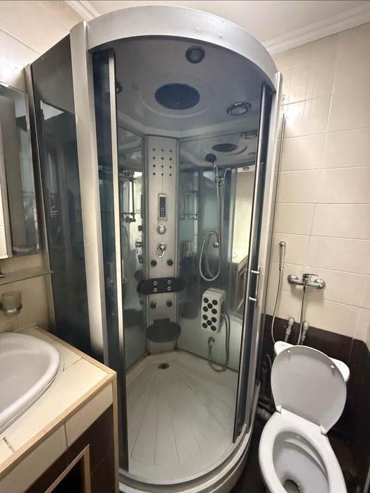 Душевая кабина. Самовывоз