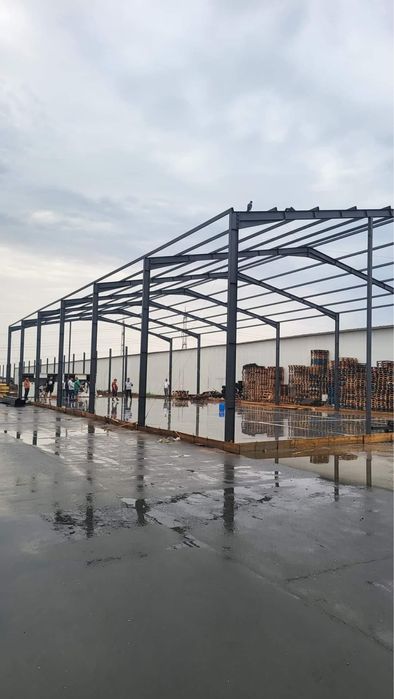 Vand hale si structuri metalice