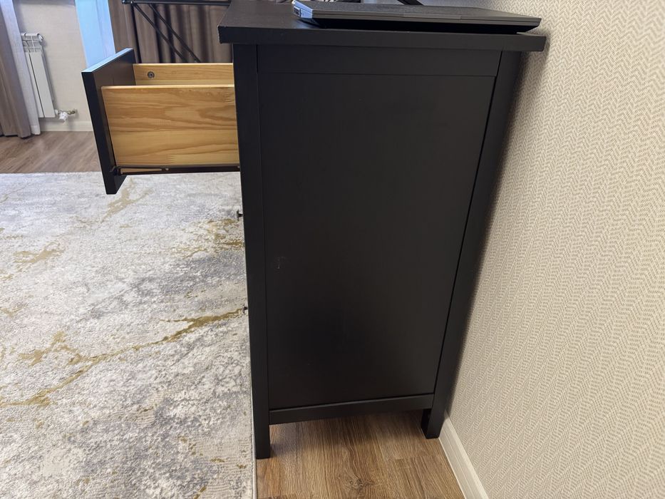 Комод Ikea дерево сосна 160х50x96