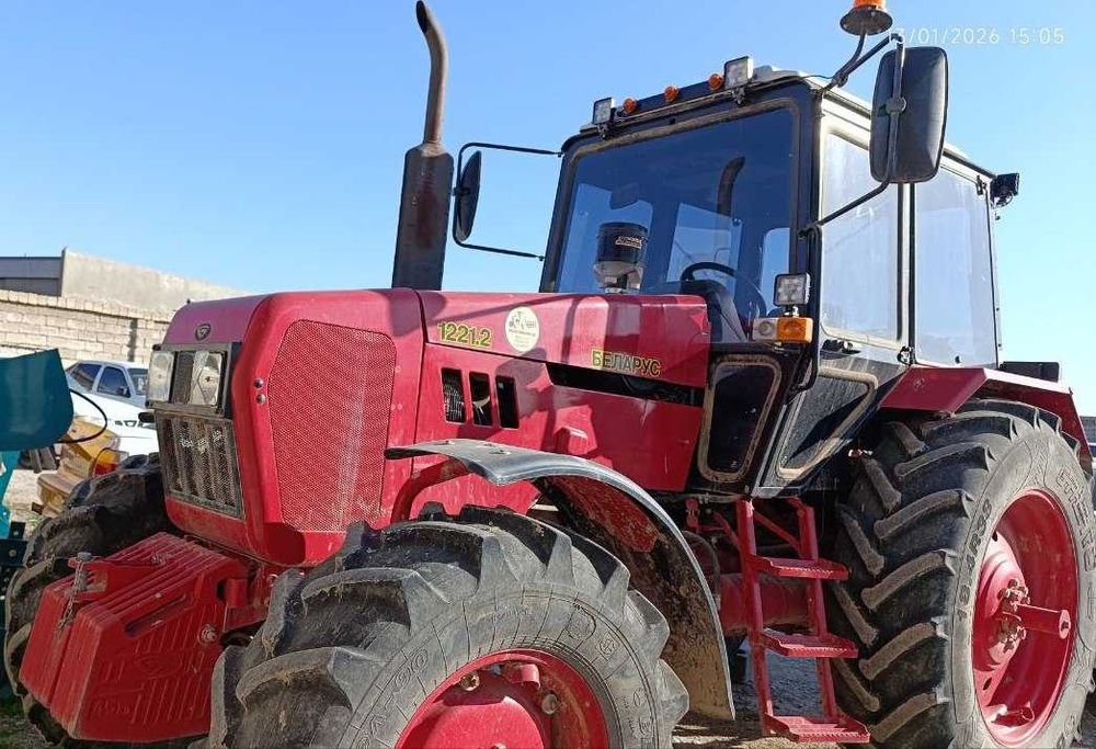 Traktor MTZ 1221,2 (Qashqadaryo)
