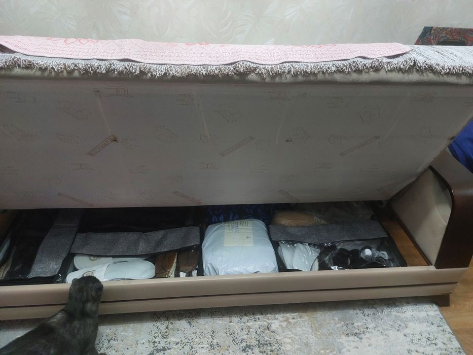 Продам диван. 150 000, торг. Самовывоз Лесная поляна
