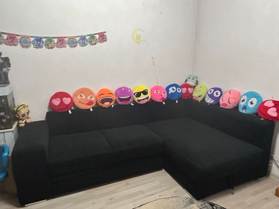 Vând canapea extensibilă