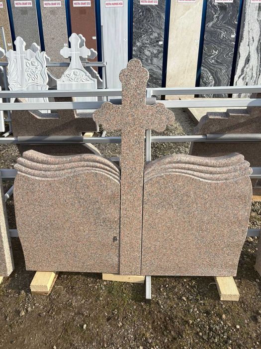 Black friday 25% reducere la monumente funerare marmura si granit