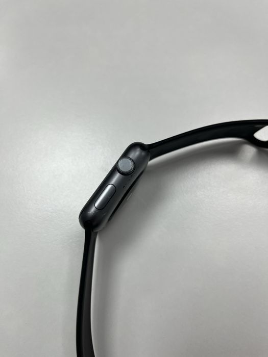 Продам Apple watch 1 серия