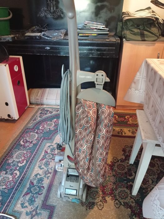 Пылесос и пылесос