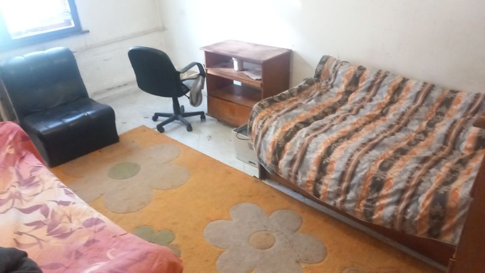 Тристаен апартамент под наем