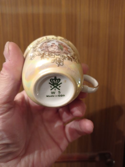 Сервиз Мадонна на 6 персон.16 предметов ГДР.Сервиз