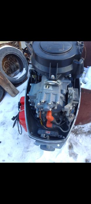 Продам лодочный мотор