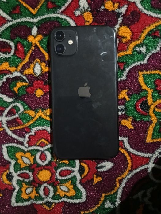 iPhone 11 64gb radnoy